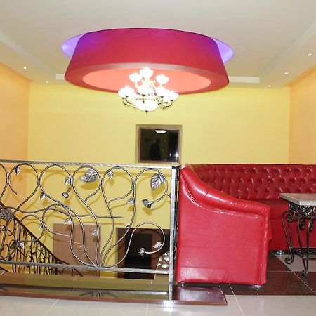 Princ Plaza Hotel Ereván Habitación foto